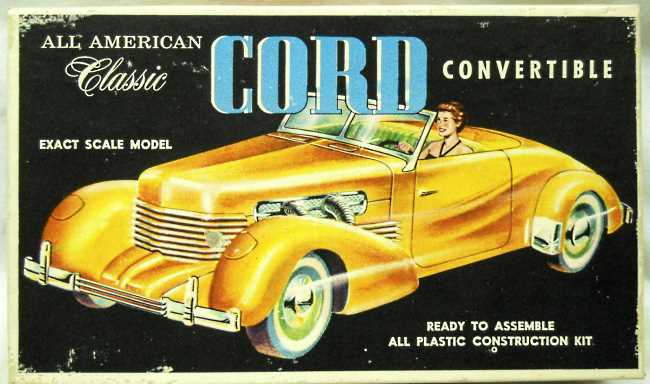 Pyro 1/25 1937 Cord Convertible, 229 plastic model kit